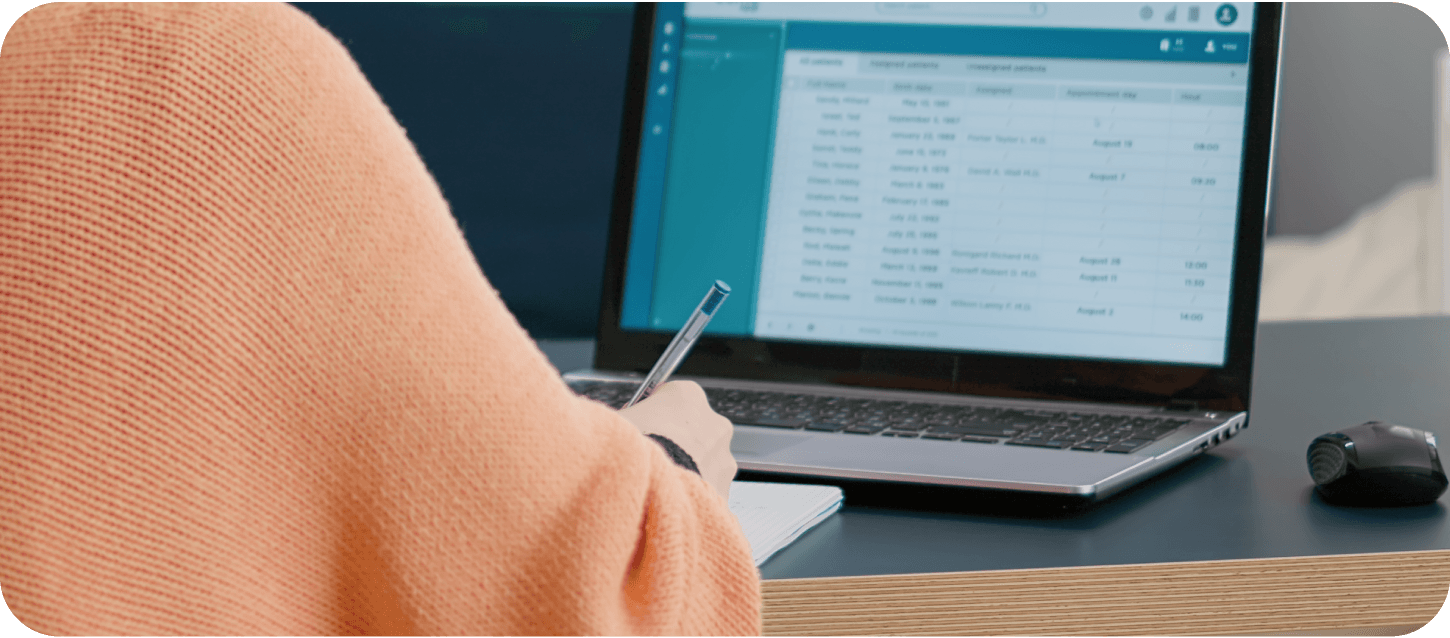 مؤشر كفاءات العاملات مع الفتيات